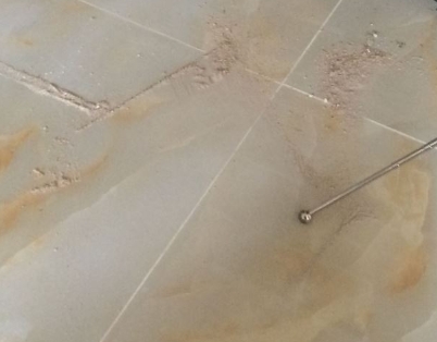 石楼瓷砖空鼓维修公司分享粘合剂选择不当在瓷砖铺贴过程中可能导致以下问题